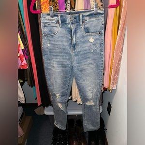 Abercrombie & Fitch Ultra High Rise Super Skinny ankle Size 2 Short